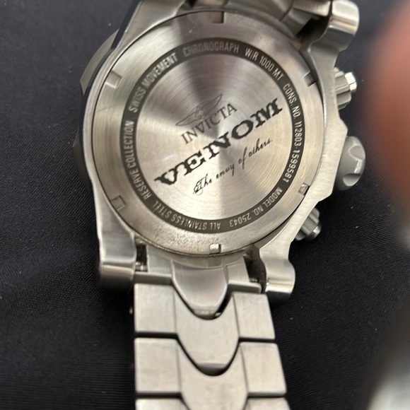 COLOR CHANGING VENOM - Picture 6 of 6